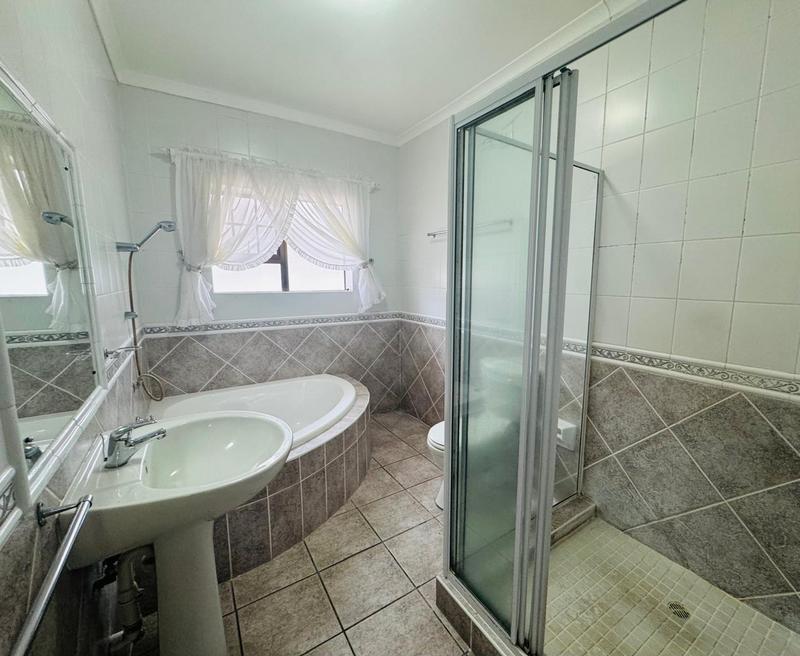 3 Bedroom Property for Sale in Linkside Western Cape